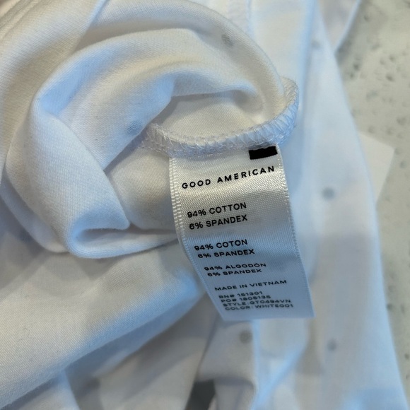 Good American CRYSTAL BABY TEE - Picture 8 of 8